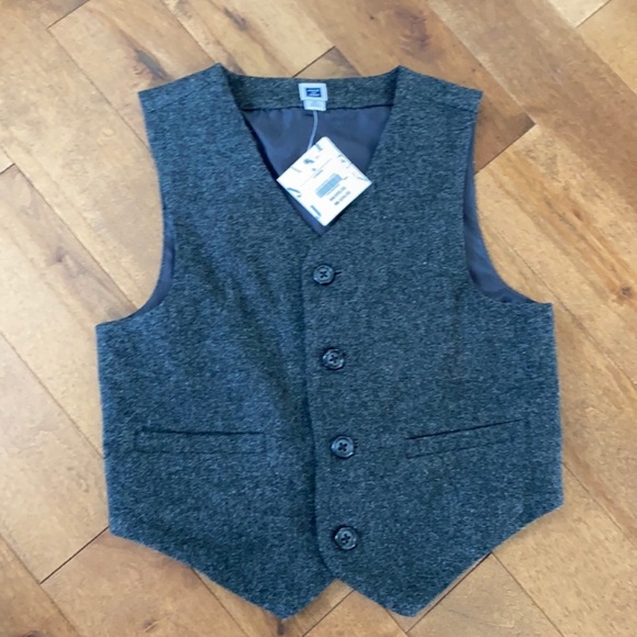 Vest - Picture 9 of 9